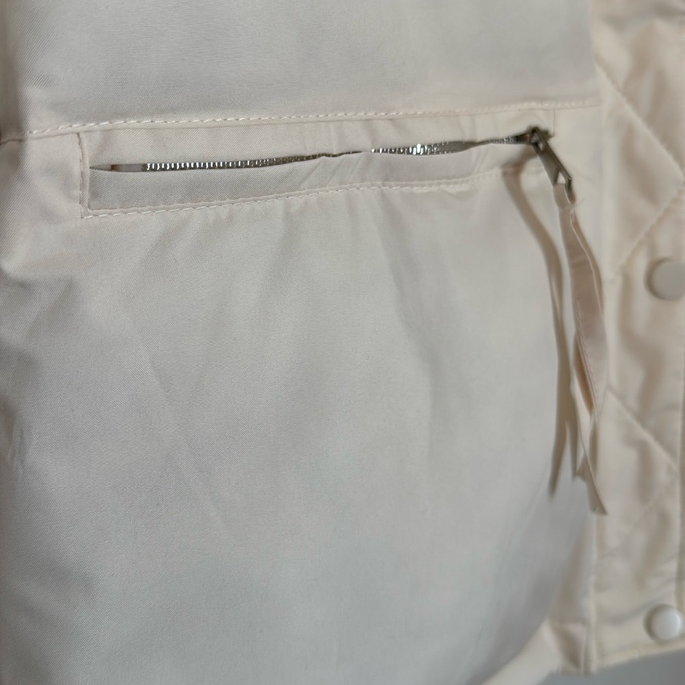 TSS Cream Puffer Jacket - Picture 3 of 7